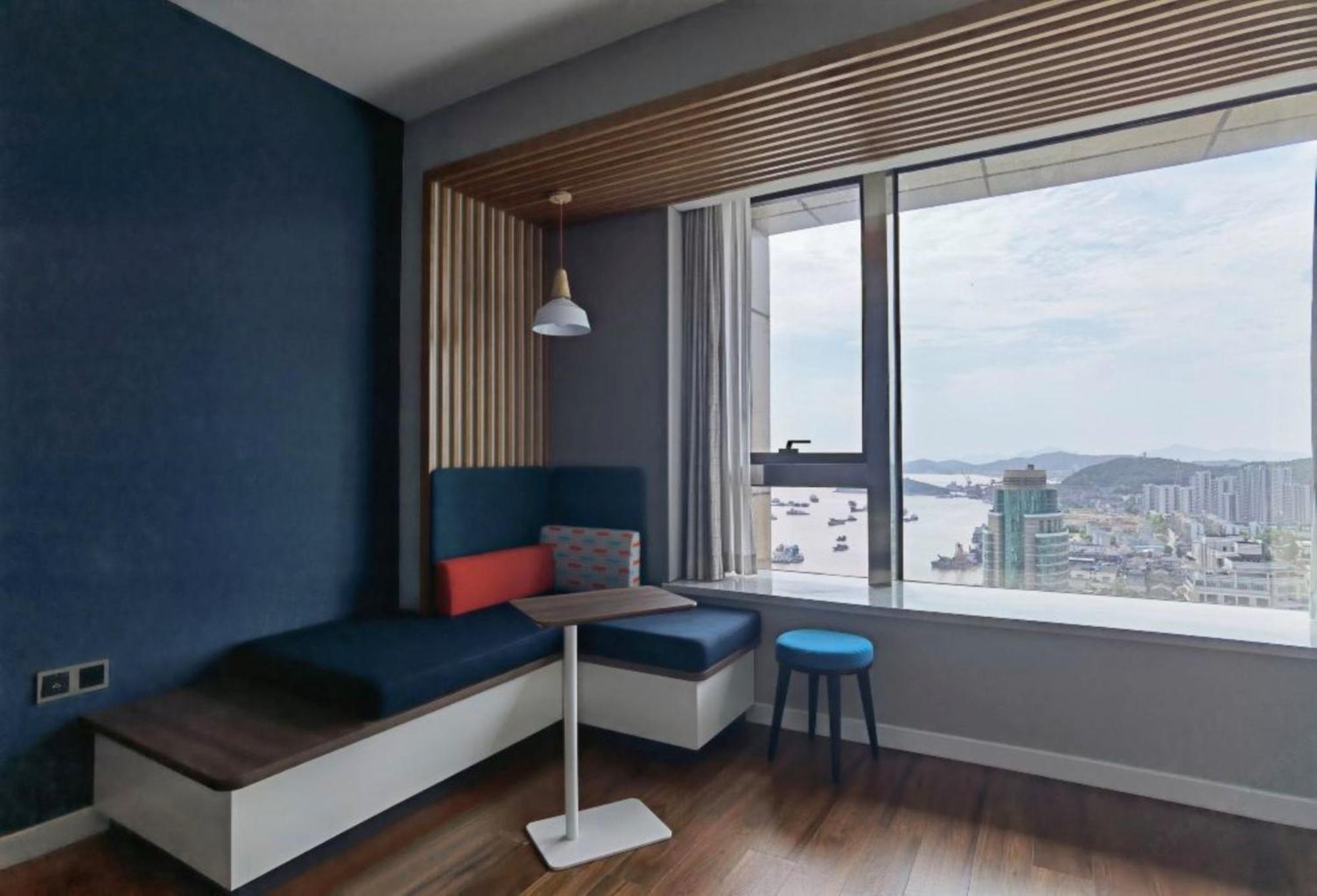 Holiday Inn Express Zhoushan Dinghai By Ihg Экстерьер фото
